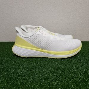Lane Eight NIB The Relay Trainer White/Key Lime Women’s size 9.5